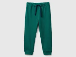 Sweatpants with pocket
