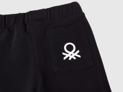 Sweatpants with pocket