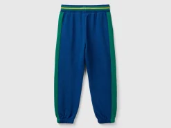 Sweatpants with stripes