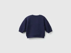 Sweatshirt with embroidery and patches in organic cotton