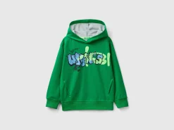 Sweatshirt with graffiti print