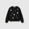 Sweatshirt with heart sequins