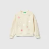 Sweatshirt with heart sequins