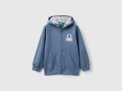 Sweatshirt with lined hood