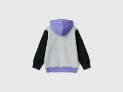 Sweatshirt with lined hood