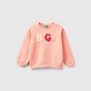 Sweatshirt with petal look applique