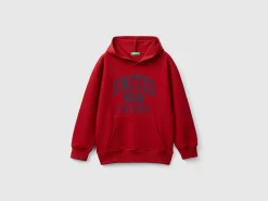 Sweatshirt with print