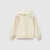 Sweatshirt with studs