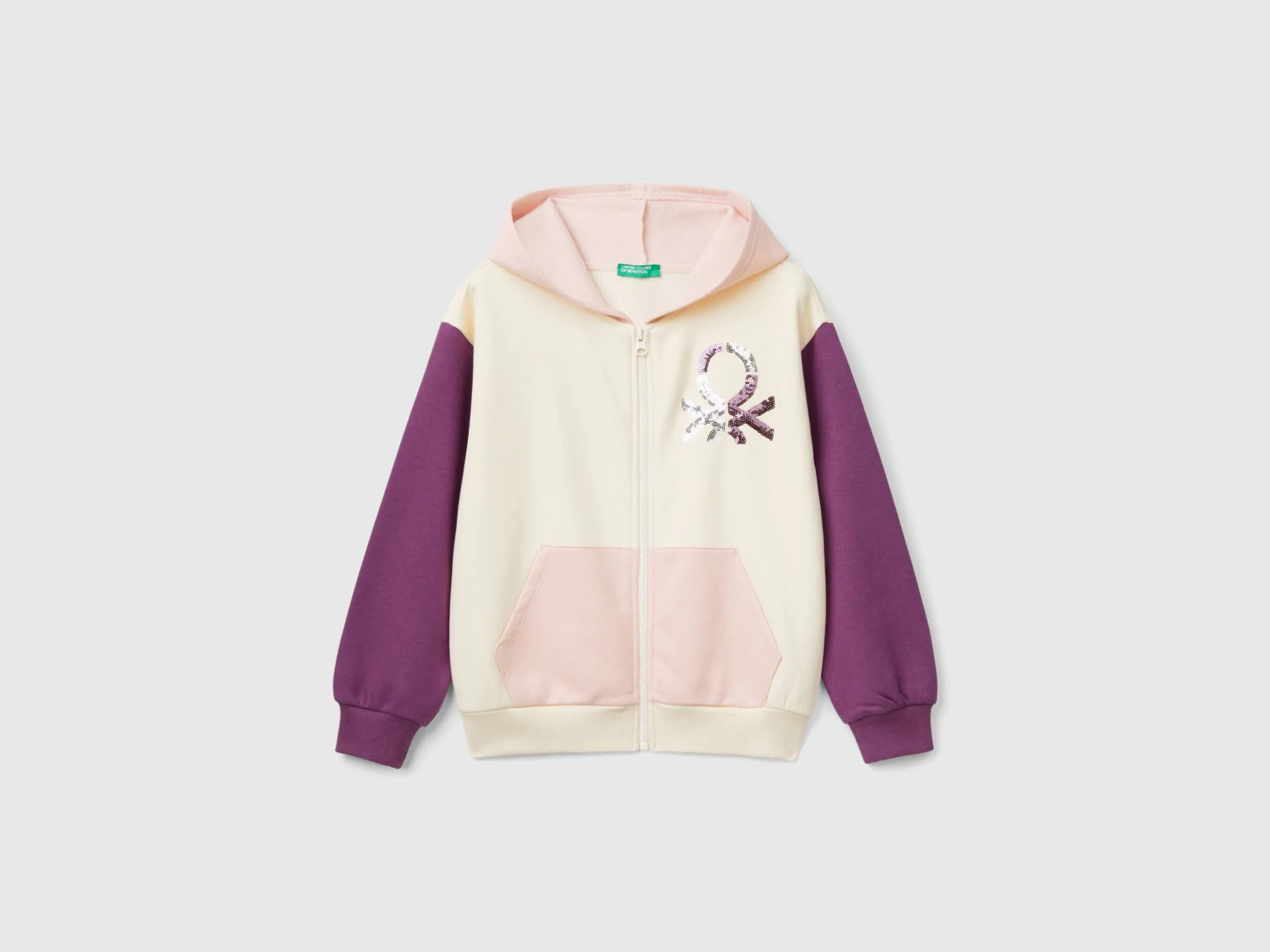 Sweatshirt with zip and sequins