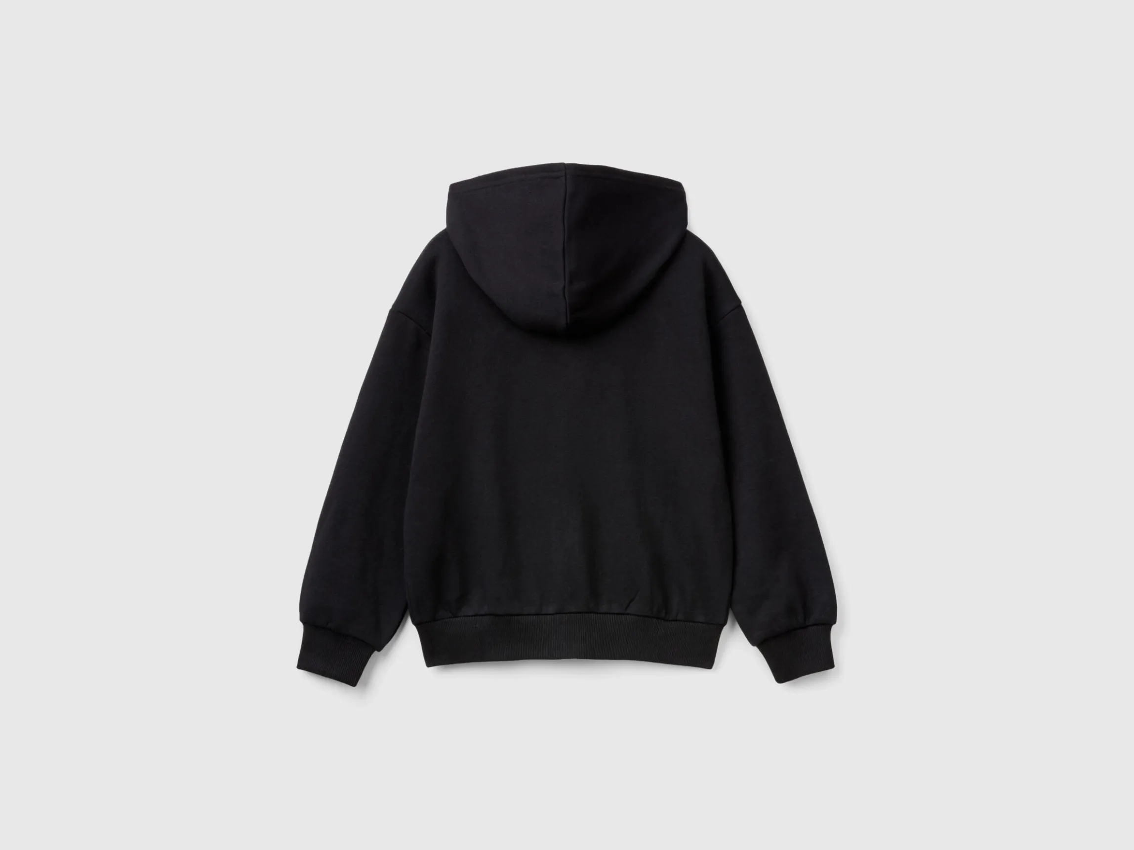 Sweatshirt with zip and sequins