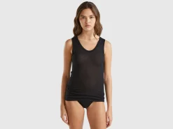 Tank top in viscose and wool blend