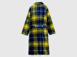 Tartan robe