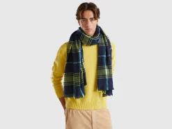 Tartan scarf
