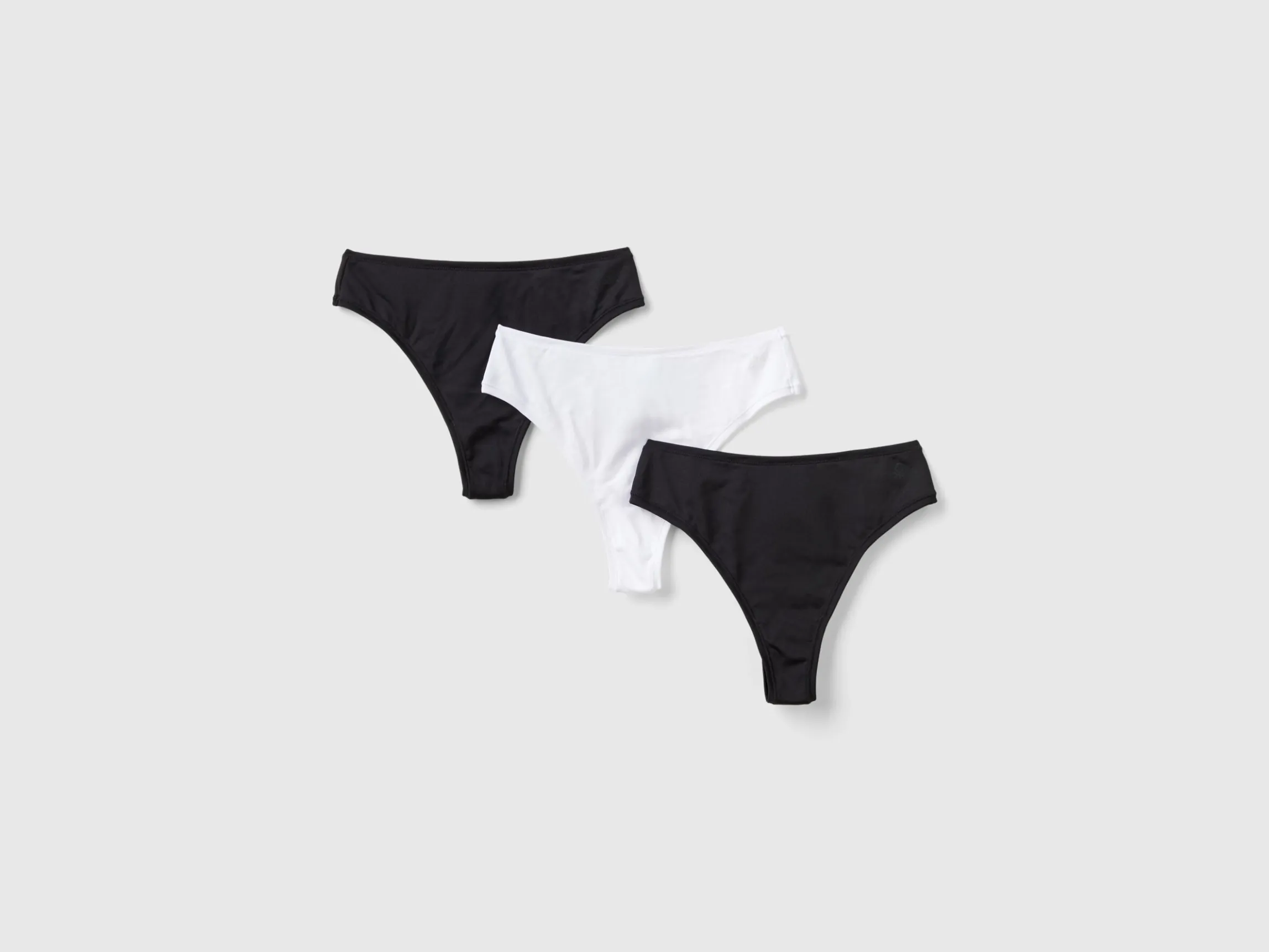 Three sports briefs in recycled fabric