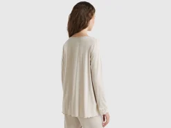 Top with lace detail