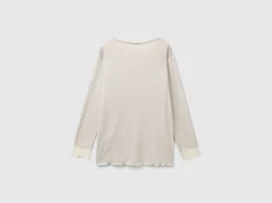 Top with lace detail