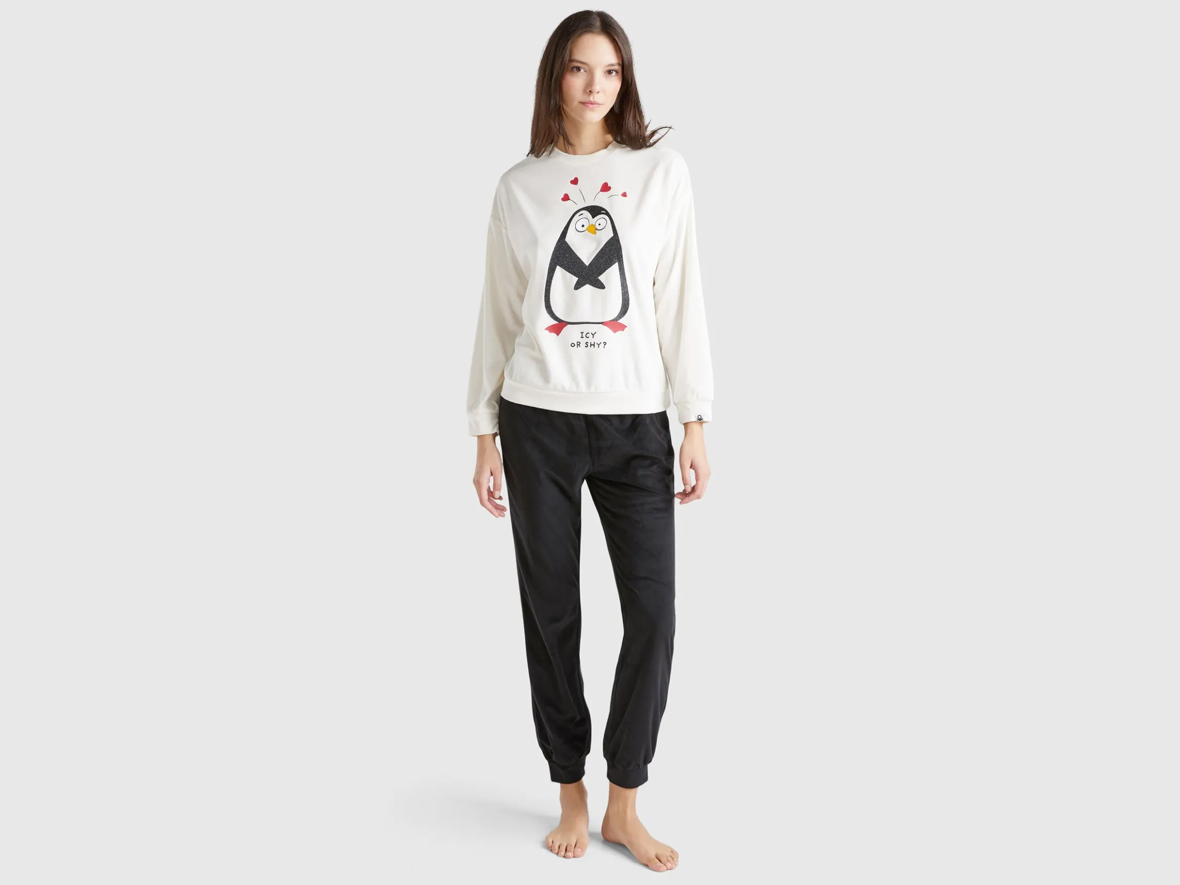 Top with penguin print