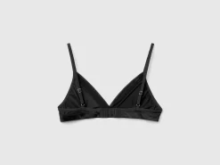 Triangle bra in glossy fabric