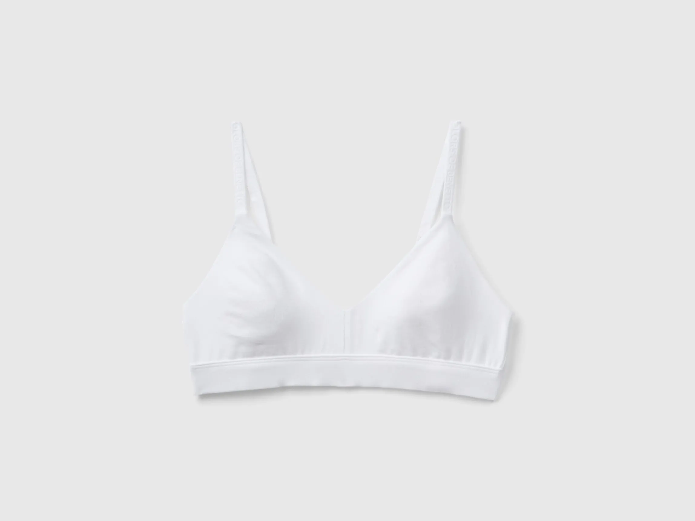Triangle bra without padding