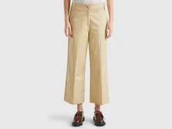 Trousers in stretch cotton with straight leg
