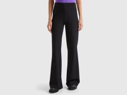 Trousers in stretch viscose blend