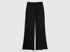 Trousers in stretch viscose blend