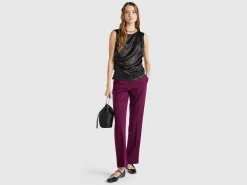 Trousers in wool and viscose blend