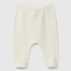 Trousers with cables in recycled wool blend