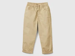 Trousers with drawstring