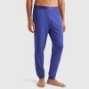 Trousers with elastic logo