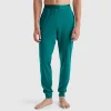 Trousers with elastic logo