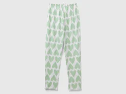 Trousers with heart print
