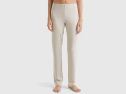 Trousers with lace details