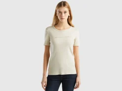 T-shirt in 100% cotton with glitter print logo