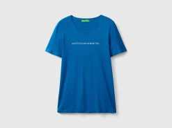 T-shirt in 100% cotton with glitter print logo