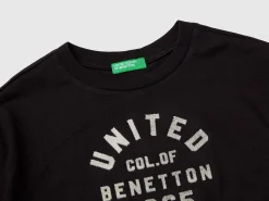 T-shirt with embroidered logo