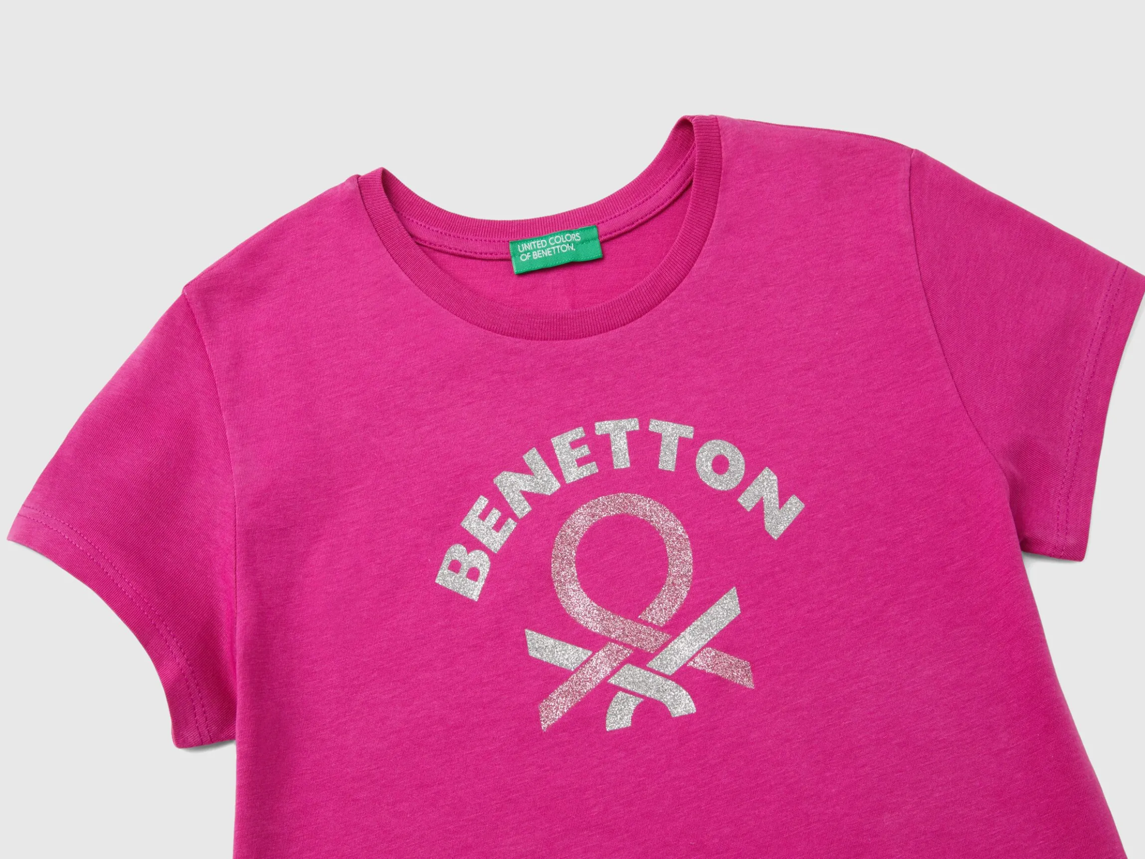 T-shirt with glittery logo in organic cotton