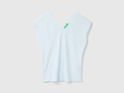 T-shirt with kimono sleeves