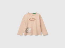 T-shirt with kitten print