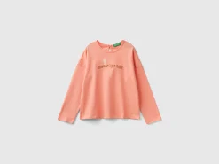T-shirt with kitten print