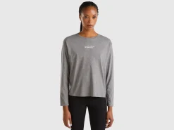 T-shirt with logo print
