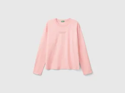 T-shirt with logo print