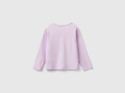 T-shirt with petal effect applique