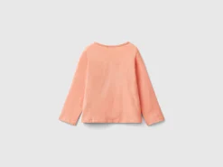T-shirt with petal effect applique