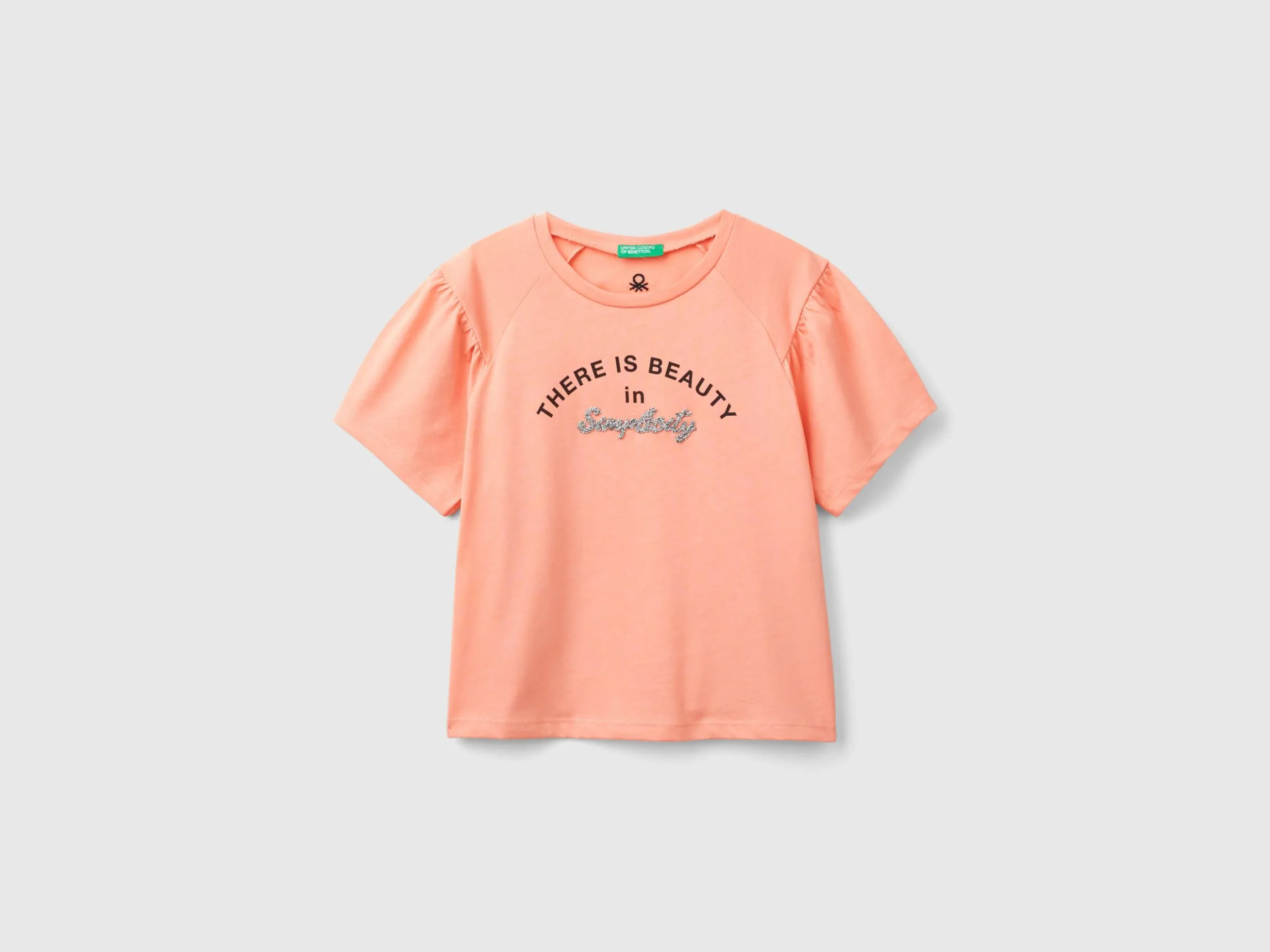 T-shirt with print and applique