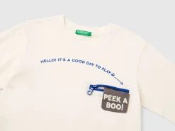 T-shirt with print and applique