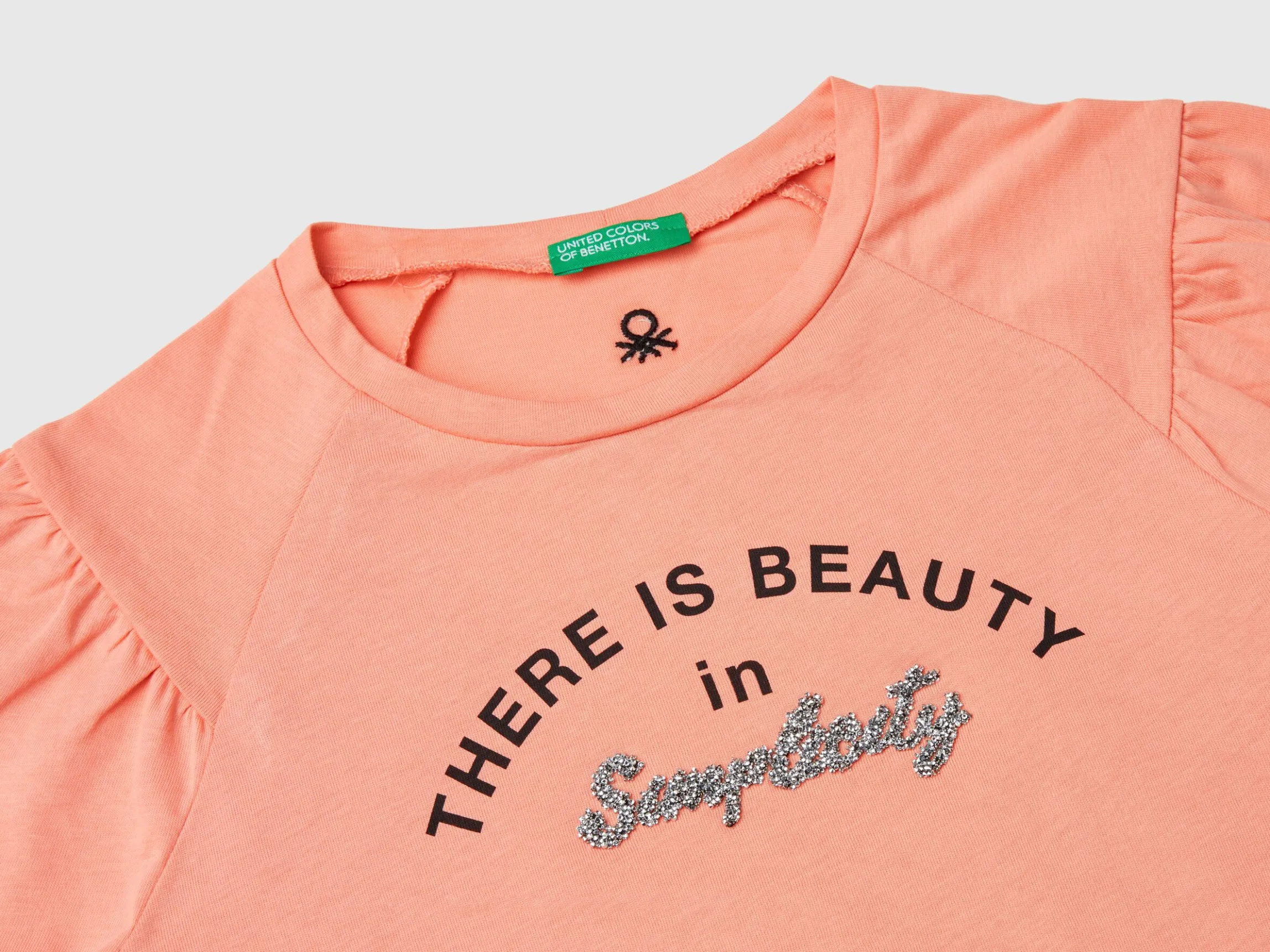 T-shirt with print and applique