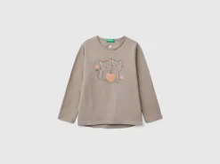 T-shirt with print and sequins