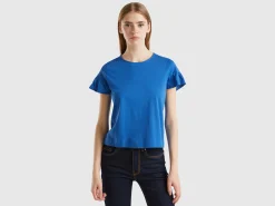 T-shirt with ruffled sleeves