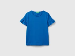 T-shirt with ruffled sleeves